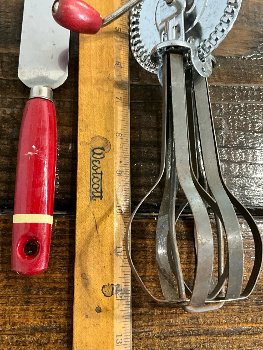 Unique Vintage this lot